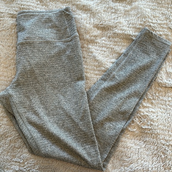 Leggings - Picture 1 of 3